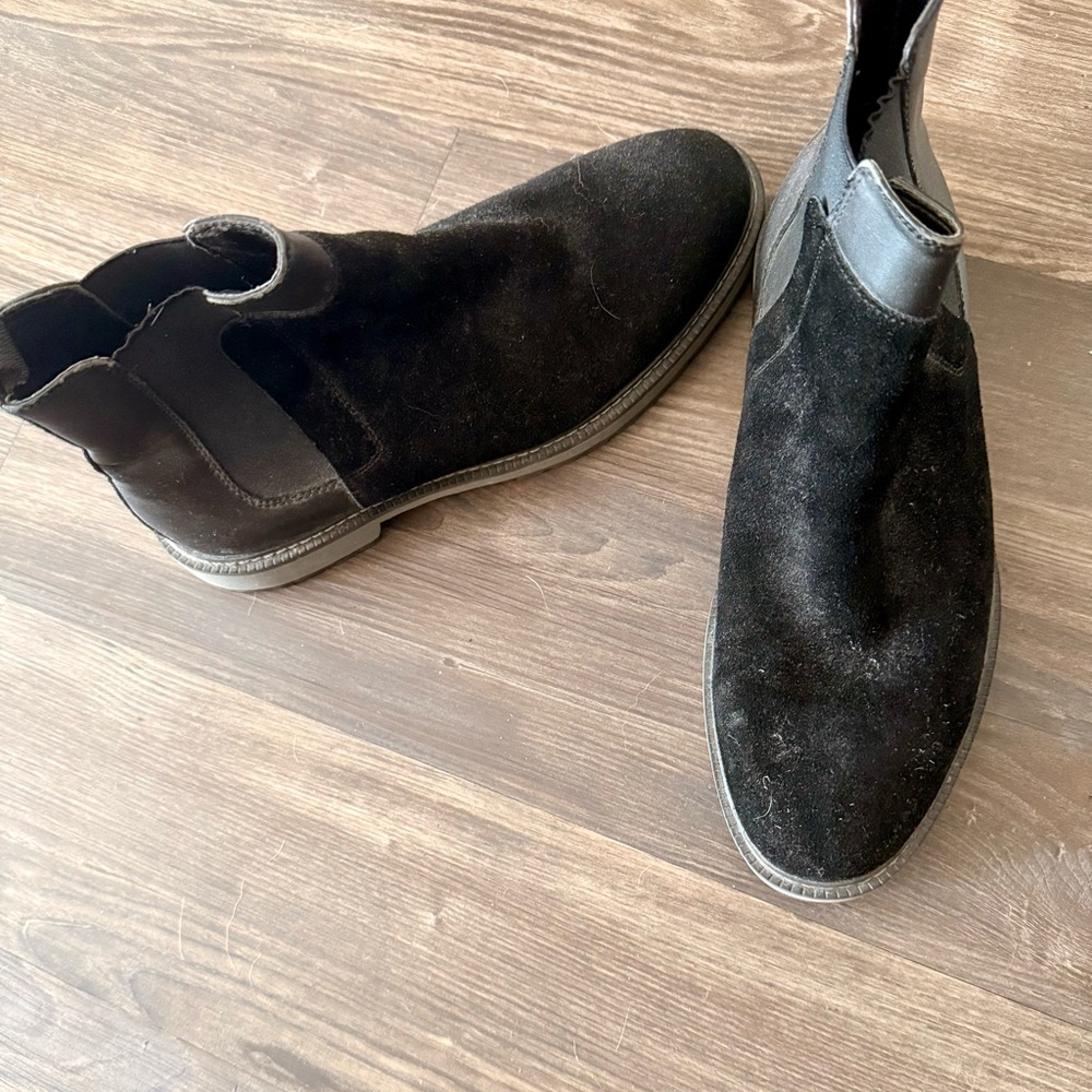 Men's Black Suede Chelsea Boots Calvin Klein
